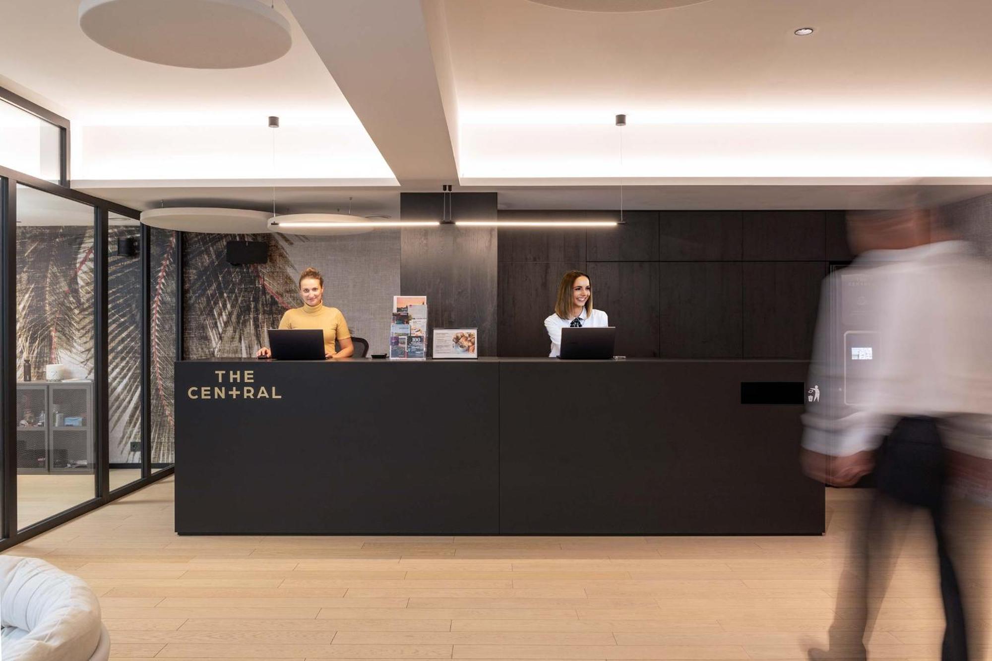 The Central Kirchberg - Smart Aparthotel Luxemburgo Exterior foto