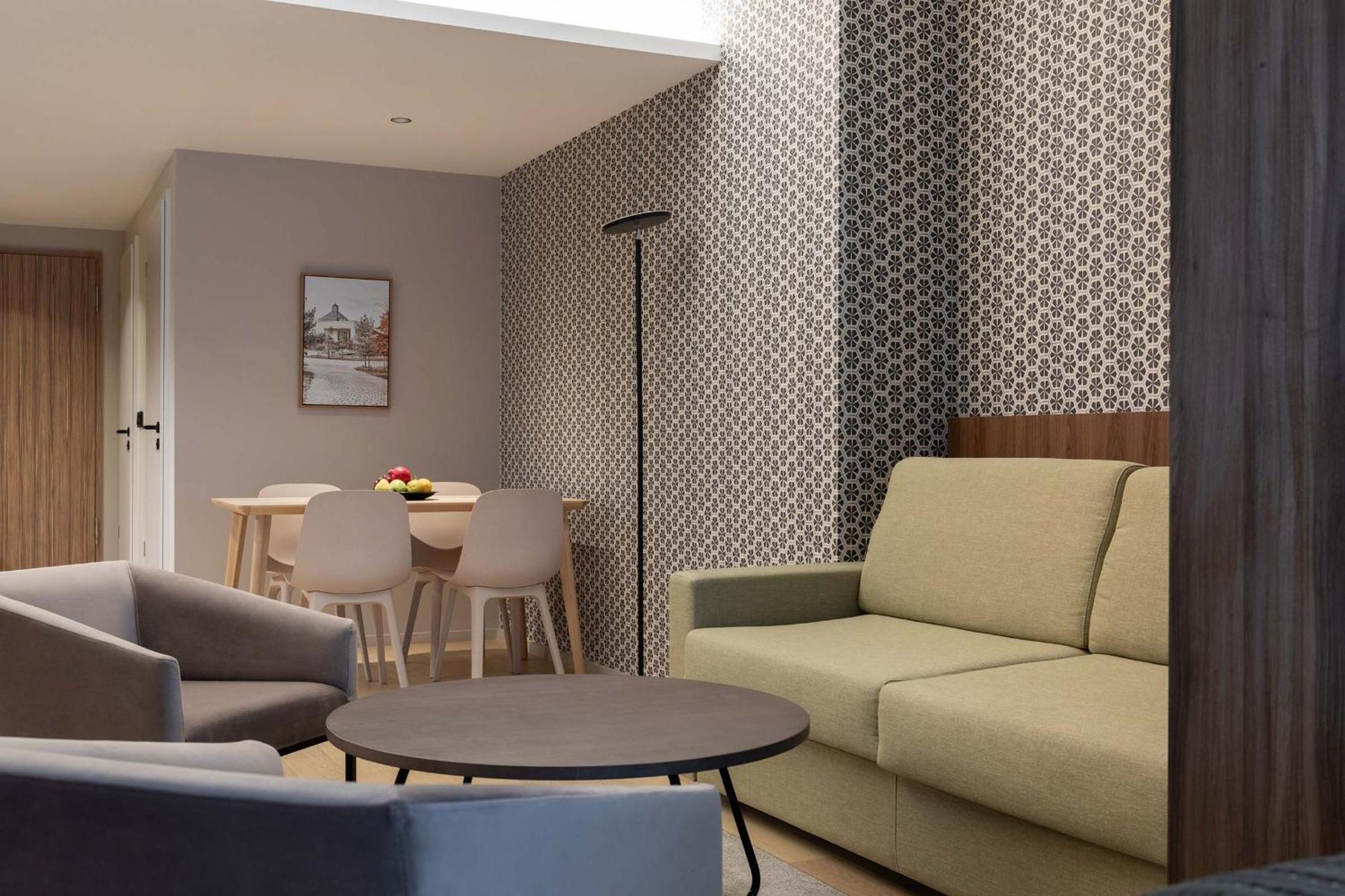 The Central Kirchberg - Smart Aparthotel Luxemburgo Exterior foto